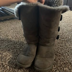 Bailey UGGs Grey